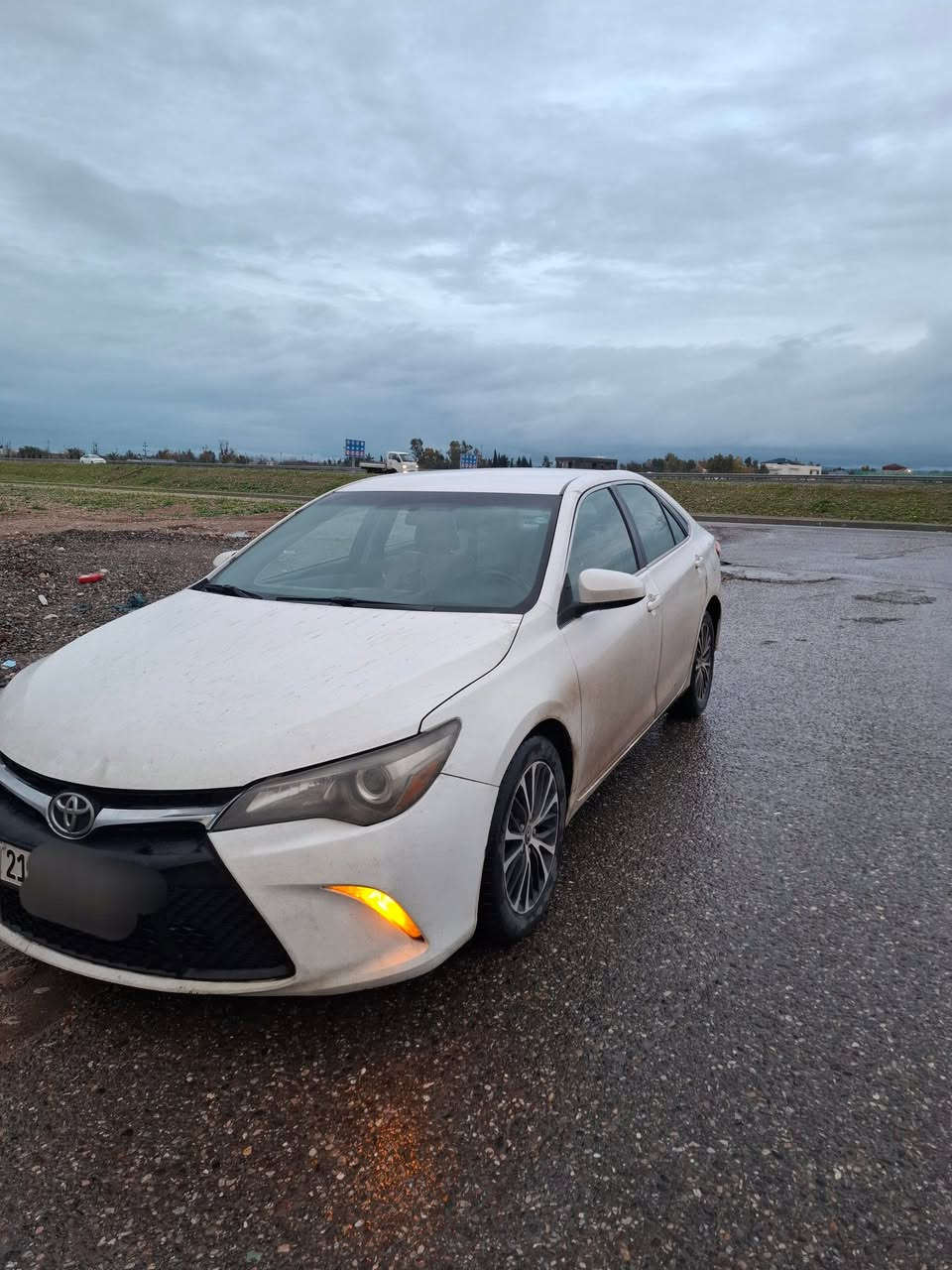 كامري موديل 2015 وارد ابيض صدفي رقم سليمانية شرط التحويل او وكاله هزه لحد شهر العاشر سنويه ل 2028   ماشيه 154الف كيلو .
ضرر بنيد وجاملغ جهه السائق وباب الخلفي جهه السكن فقط بخ لامعجون ولاشي بسبب شخوط 
ايرباك تكمه طاك دشبول ماطاك 
مكينه كير بشرط مامفتوح 
مواصفاتها
شفتات الاستيرن
تبريد شاشه مومثل se
تبريد خلفي 
كشنات الاماميه كهربائية مع تدفئه
داخل السيارة لونين المرغوب
العنوان اربيل لاستفسار ***********
السعر155وبيهه مجال بسيط
