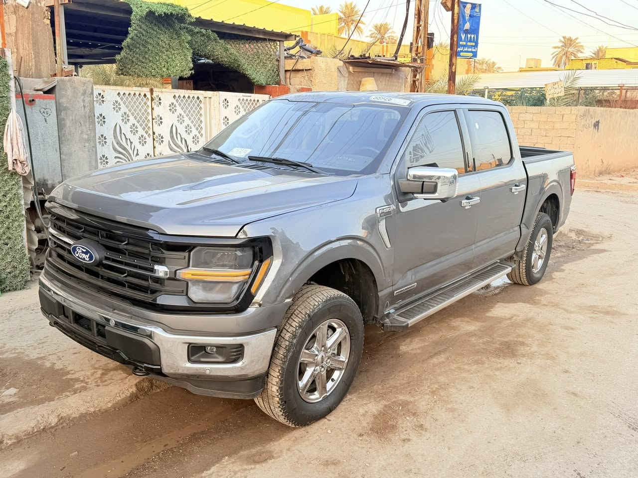 2024 xlt
3.5 v6 turbo hybrid

ماشيه: 7 الف
دبل أكسل(4x4)
٦ سلندر
كيجات دجتال
كشنات امامي هيتر
كشنات امامي تحكم كهرباء
كير ١٠ نمر
شاشة جبيرة
كاميرات ٣٦٠ درجة 
حساسات امامي خلفي
اشاير بل مري
نقطة عمياء
تشغيل عن بعد 
رادار امامي+ خلفي
مرايات هيتر 
باب طويل بدي قصير (المرغوب)

وارد امريكي مبدل بيها بنيد اصلي وكاله نفس الون(وجاملغ بي بارد فقط)
بيها رصعه صغيرة بلتكم موضحه بلصور
(بدون ارباك بدون دواخل)
سيارة بدون رقم (رقمها مجاني لان هايبرد)
السعر 285$$

مكان سيارة بغداد قرب الجزيرة السياحية
للاستفسار: ***********6
فقط بيع بدون مراوس
