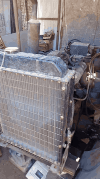 للبيع مولد 25 كيفي ثري فيز
محرك كيه نظافه 90%

السعر 14 ورقه وبي مجال بصيط

للاستفسار 
***********
فاضل الحداد
