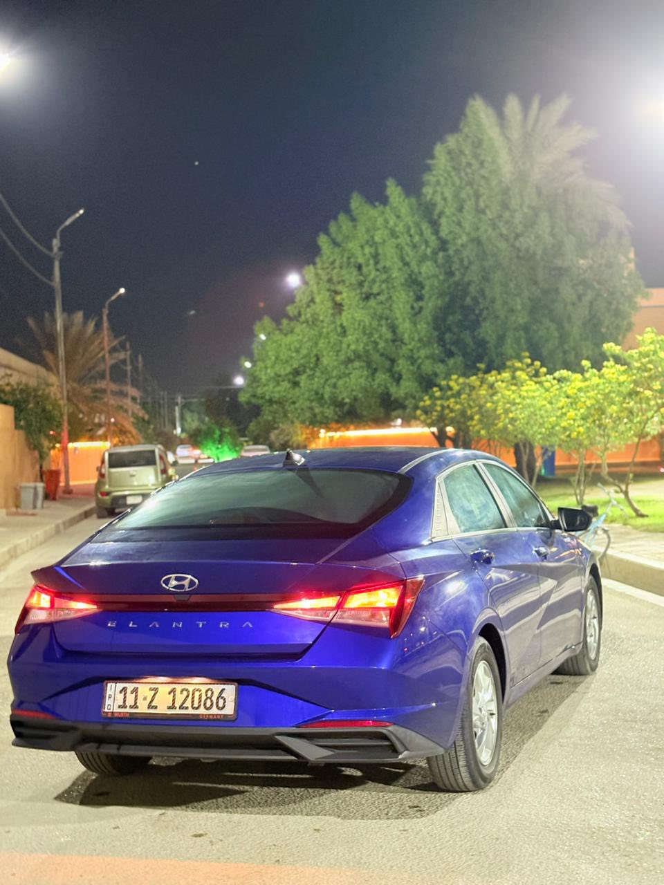 سلام عليكم
النترا للبيع 
موديل 2023
اللون الأزرك النيلي
رقم بغداد
مكينه ألفين دوش 
سياره جديده اخت الزيرو 
ماشيه بين ١٢ الف وال١٣ الف ميل بالضبط ما متاكد 
وارد امريكي حادثها يخبل كلش بسيط وسطحي
جاملغ والبنيد شويه كلش حلو حادثها
المكان بابل حله
السعر 160 وبيها مجال بسيط
تواصل *********** متواجد واتساب
