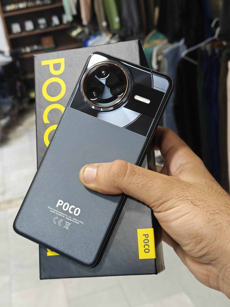 يارزاق
 متاح بوكو اف7 الترا
  ذاكرة  512/12
غراض كامله/مستخدم شي بسيط
ببجي 120 فريم
 معالج سناب دراكون8 ايليت
 السعر  690
 *********** 
***********
 مكاني محاويل يتوفر توصيل بابل كربلاء كربلاء, العراق
