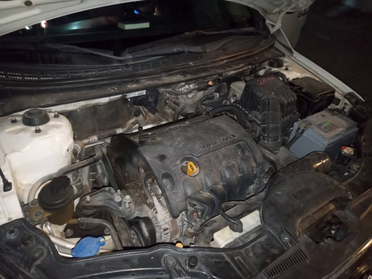 السلام عليكم كيا سيراتو موديل ٢٠١٢ سياره بيها بارد بلباب ماملعوب بي وبيها بارد بلجاملغ سياره شاشه وكامره وحساسات وبنرامه بصمه ابواب وتشغيل اشاير مري مري شفط تخم تأير جديد باتري جديد تبريد ثلج سعر ١٠٢بيها مجال الطيبين رقم الهاتف *********** عنوان بغداد الشعله
