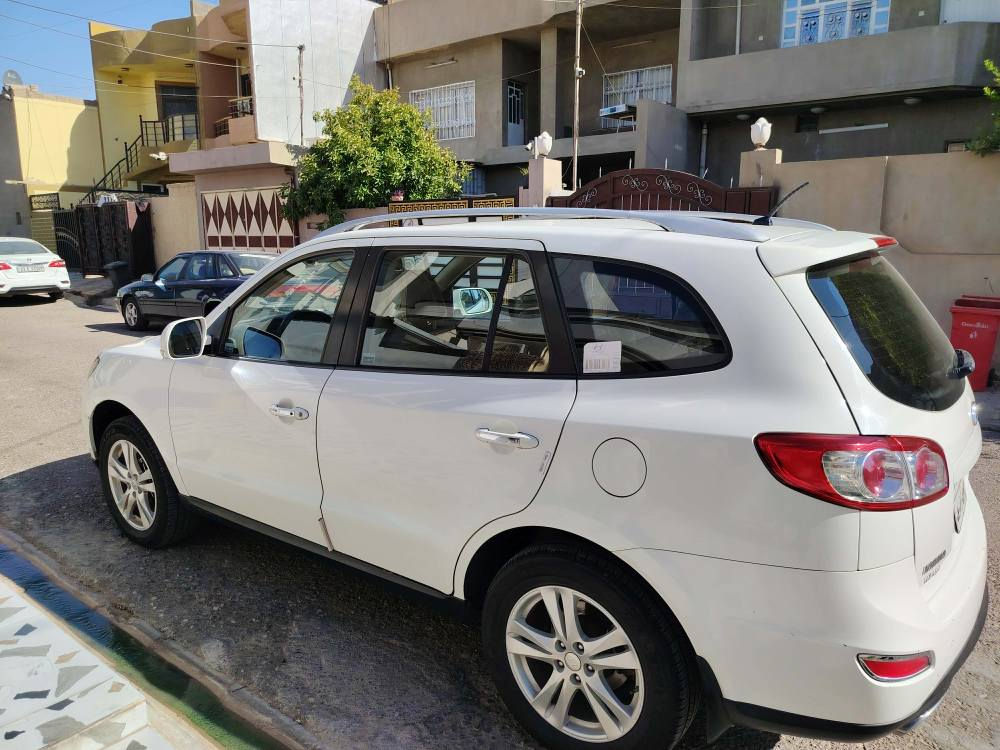 بيع و مراوس سنتافي 2012 خليجي فول مواصفات
كلين فقط شبر باب مصبوغ 
سنوية بسمي و بي دفتر بنزين
مكان داقوق كركوك سعر 165 مجال كركوك, العراق


**إذا كنت صاحب هذا الإعلان وتريد حذفه لأي سبب، رجاءا أرسل رسالة إلى الدعم الفني**