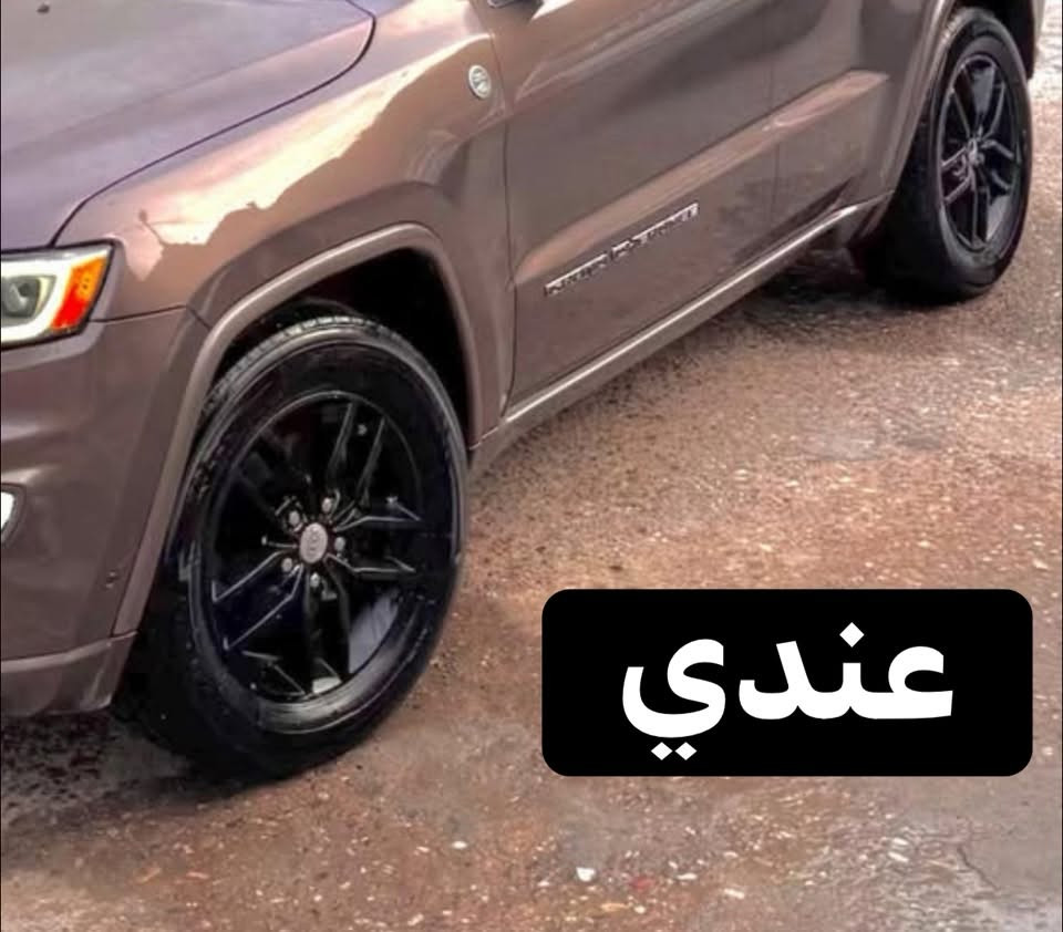 سلام عليكم شباب
دعاميه وبنيد جيب بلاديات رايد مراوس ب srt
ويل 18 نضيف مع تخم تاير كلش نضيف للمراوس ب ويل 20 الاوفرلاند او الــsrt 
مكاني بصرة 
***********
