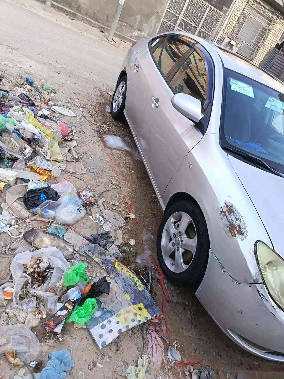 السلام عليكم هونداي النترا موديل 2007خليجيه مكينه كير حداديه تبريد كله تمام سنويه  بسمي تحويل مباشره مصبوغه عام بدون حادث سعرها 80ورقه رقم التليفون ***********
