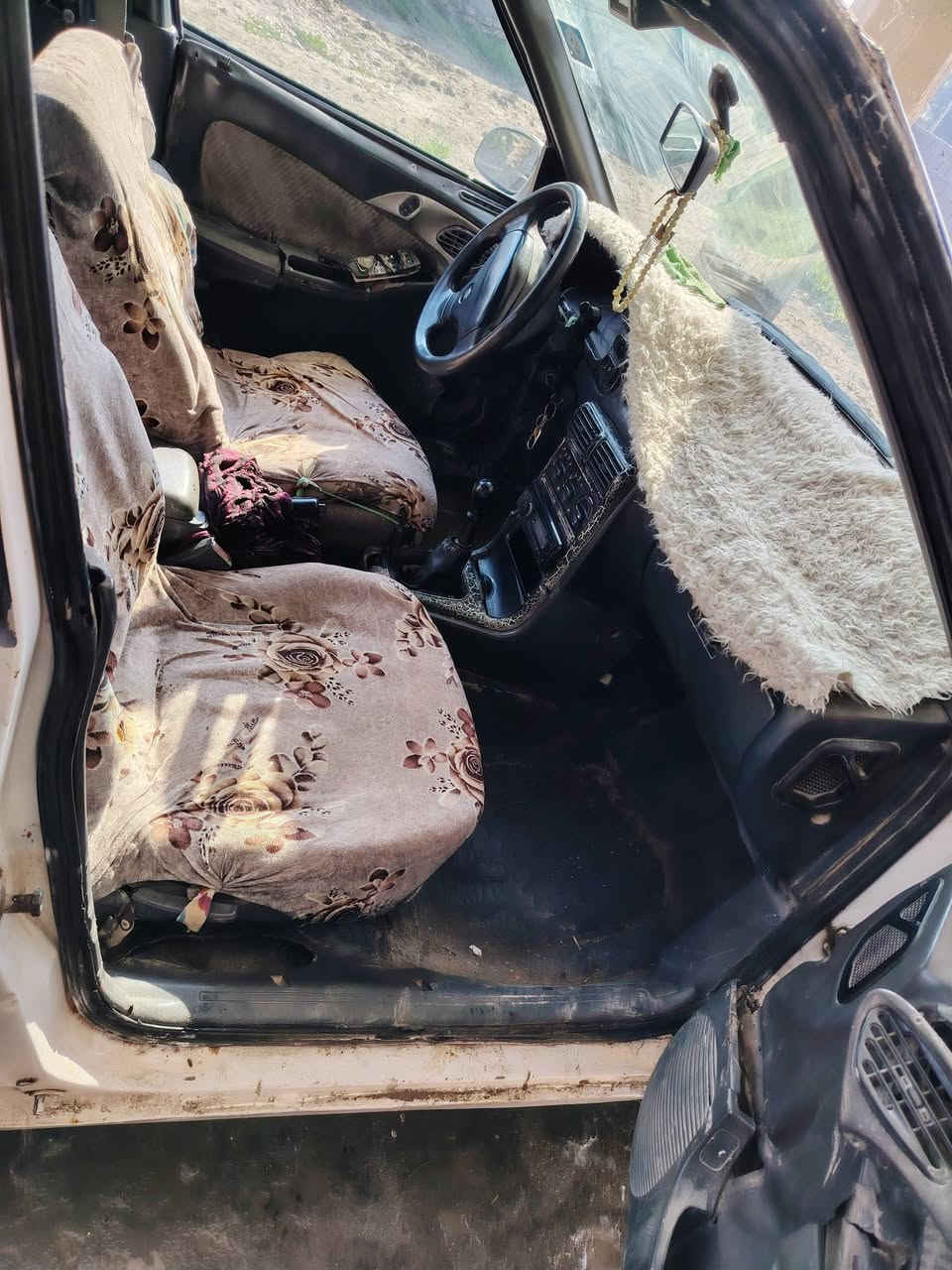 اسلام عليكم البيع اسبرو موديل ٩٥ رقم بابل ل٢٩ اسعر ٣٠ وبيه مجال سياره ابلاديه مكفوله من اصبغ وظربه رقم بابل ل٢٩ اسعر ٣٠ وبيه مجال سياره ابلاديه مكفوله مكينه وكير كير عادي مكان بابل محايل ناحيت الإمام ***********
