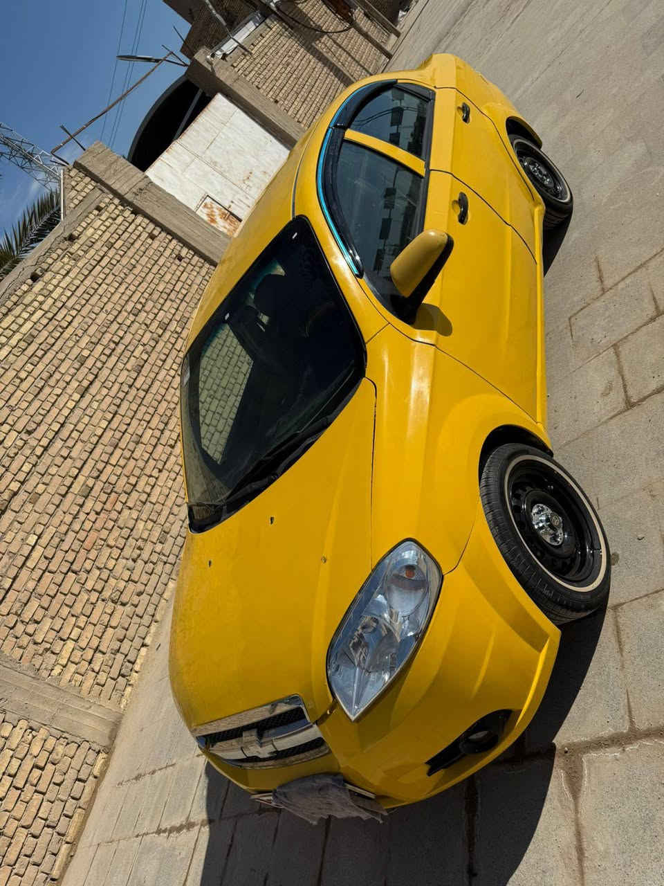 السلام عليكم شباب
أفيو موديل 2009
أدوات أدوات أدوات 
حاويه بدون گصه متومه ارقام وسنويه نجف 
مكينه رگير كورله سياره جديده وجاهزه 
السعر 37
العنوان ناصريه
***********
