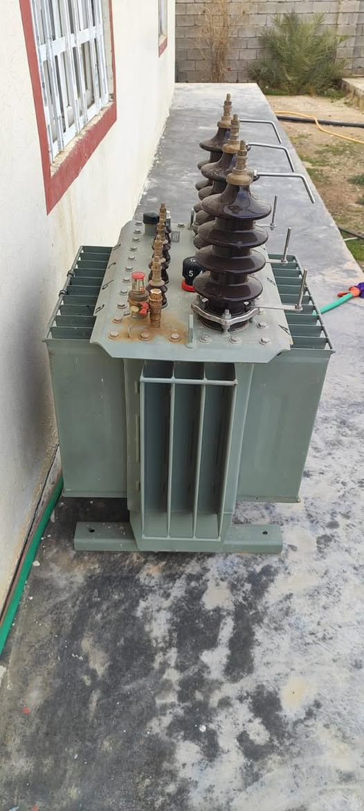 السلام عليكم محواله  حجم. 100مستخدمه موسم واحد  يعني نضيفه حيييل.   البيع  السعر  والستفسار *********** المكان صلاح الدين الشرقاط سديره
