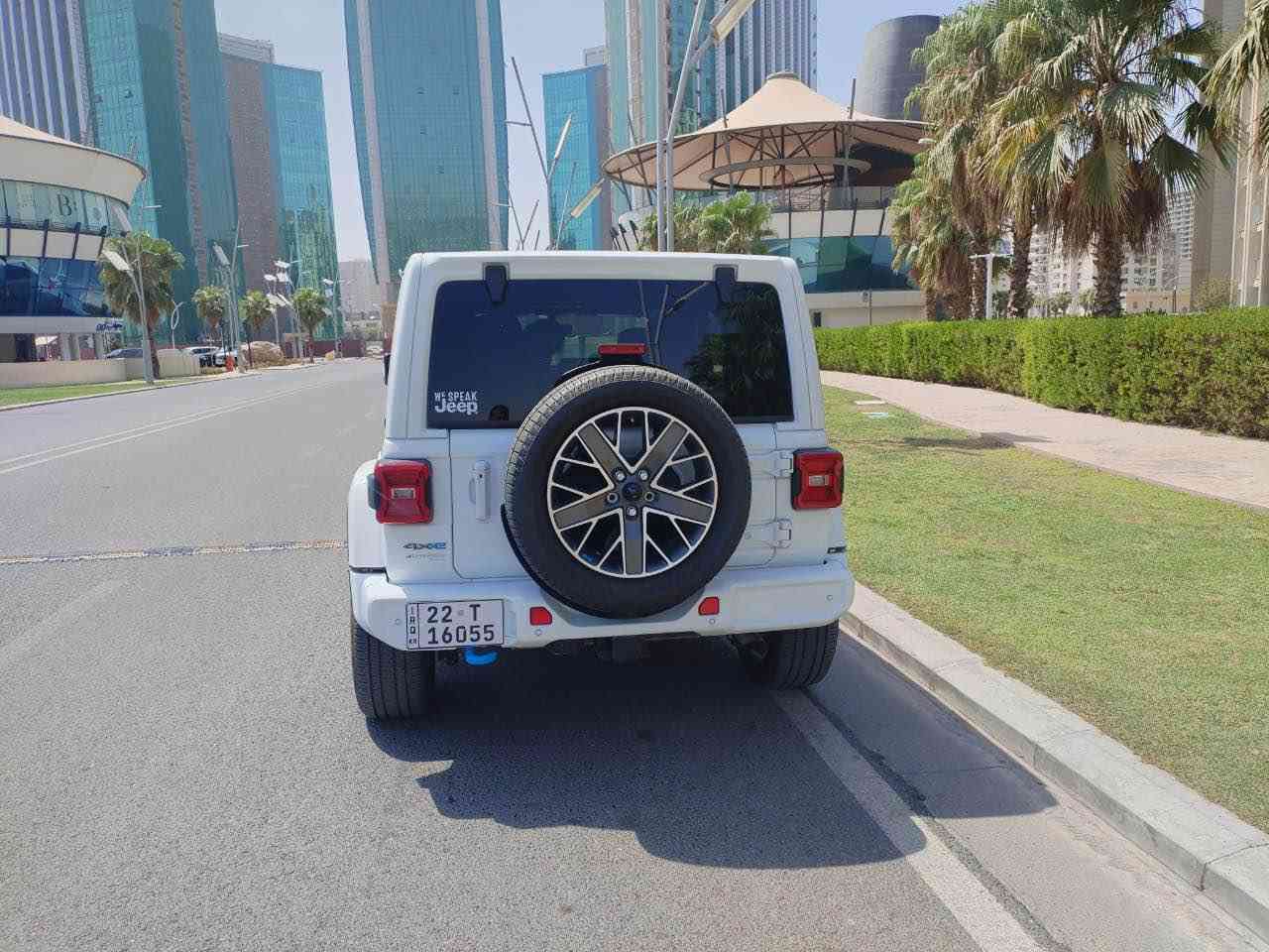 جيب رنگلر٢٠٢٣ سبى به فرى ٤٨٠٠ ميل رؤيشتيه به شه رت بنزين و هايبريد و شحن يه ك ده رگاى بشت سكنى گؤردا يه بيلادى بئ سبوو غ به قه ده ر ٣ بست بن دؤسه ى سبوغه مكينه گير شانسى كاره با يات ده بل أكسل باترى شحن به شه رت ده عامى لؤ ده عامى به شه رت فول مواسفات تاياو ويل بيلاديه وه ك سفر وا يه ٣٣٥$وه ره قه و محا مله *********** / واتسئاب و فا يبر أربيل, العراق
