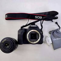 كانون 250D • عدسة 50mm • النجف