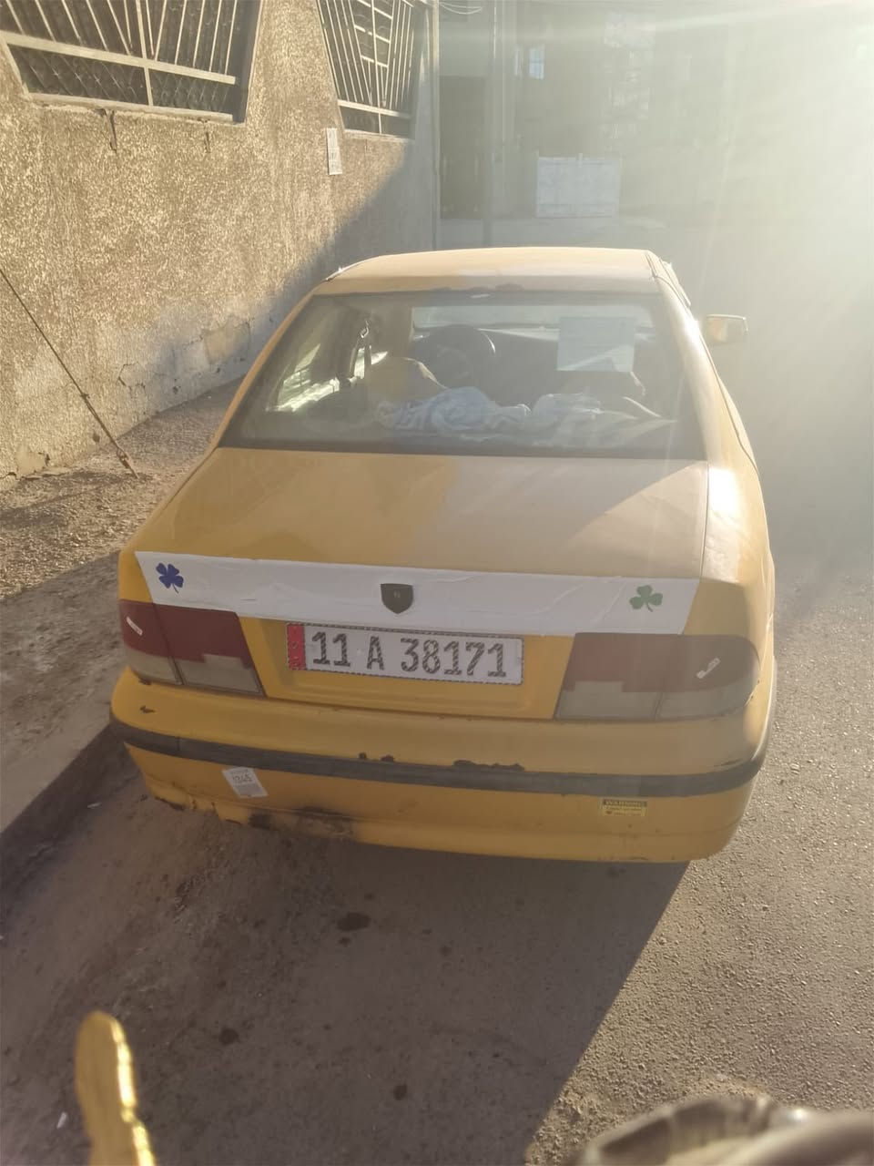 سمند  موديل 2011 نضيفه شوفة عينك لا تبخير ولا تنقيص سياره خير من الله السعر 35 ورقه بيها مجال حك الجيه مكانه بغداد حي العلام شارع البدالة مكلف بل نشر 
الاتصال عله الرقم  ***********
