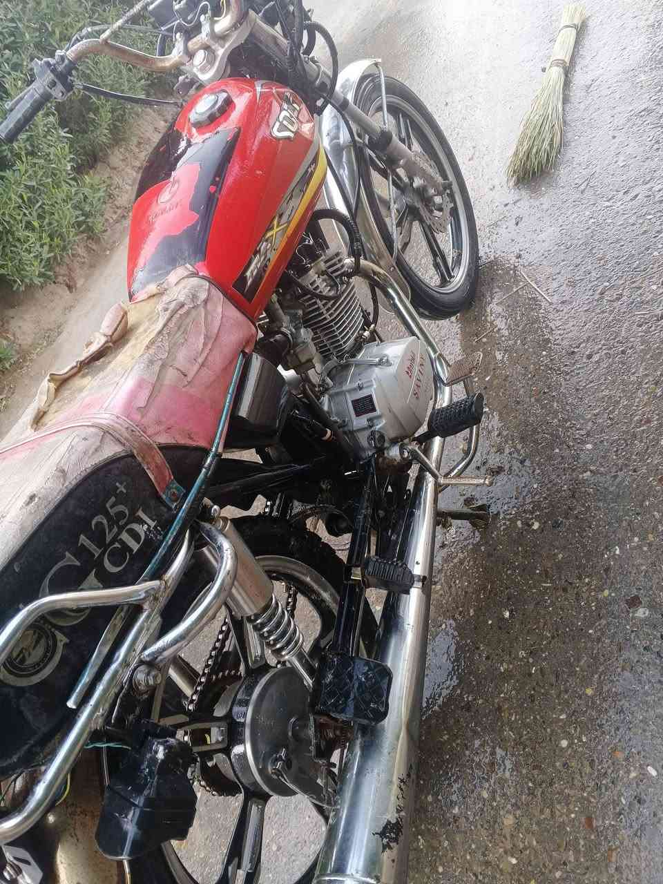 السلام عليكم.. ماطور سيفان 5كير محرك فول كله فول 
المحرك ناعم ماكو صوت بس عايزه جوب خلفي الماطور جان متروك يعني بس شد جوب خلفي وتطلع كله فول السعر 350
مكاني تكريت قريه الحمره...


**إذا كنت صاحب هذا الإعلان وتريد حذفه لأي سبب، رجاءا أرسل رسالة إلى الدعم الفني**