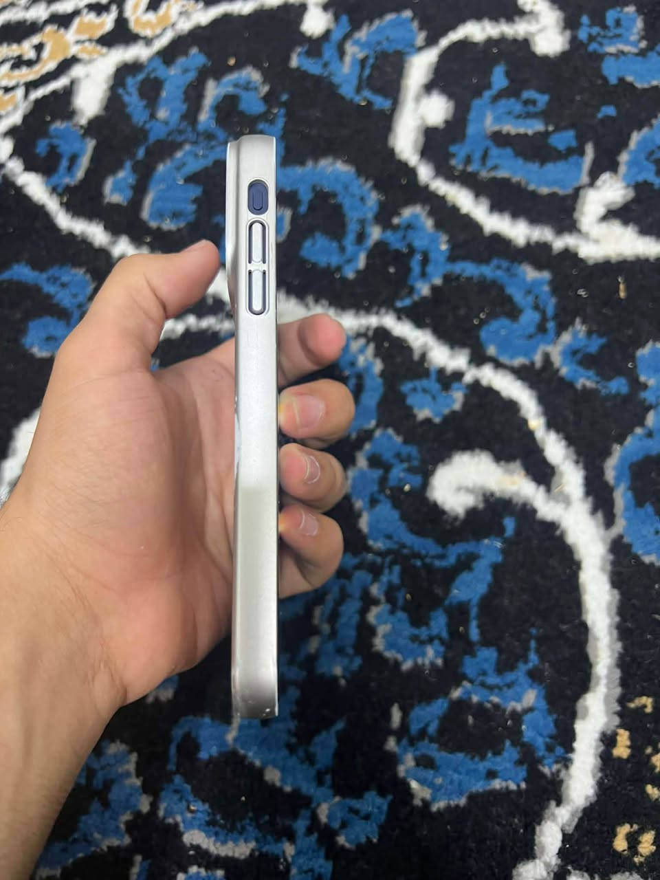 iPhone XR 
Gb128 
2سیم 
شاشەوپاتری لۆکی لەسەرە
پاتری١٠٠
زور بیعەیبە پشتیبکراوە بە١٧پرۆ
شوین سلیمانی
١٣٥هەزارو کەمیک مەجال
*********** السليمانية, العراق
