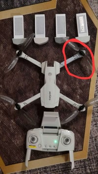 درون تومازون D65 • كاميرتين FHD • ٤ بطاريات ١٥د