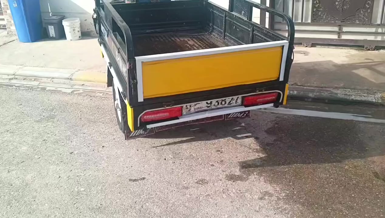 السلام عليكم ستوته خير من الله تلثه وعشرين مليون ونص كهربائيات كلهه شغله ***********
