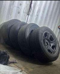 الكرادة مجمع مشن • اكسسوارات سيارات • سعر مناسب