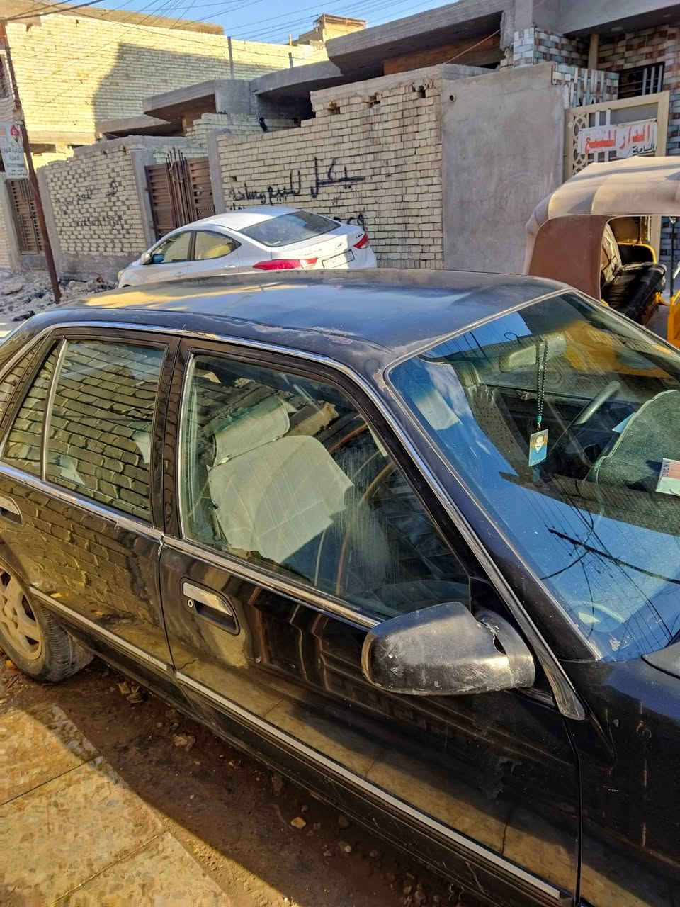 برنس فراشة موديل 1997 اللون اسود حجم المحرك 1800 سنويتها 2029 باسمي رقم جديد التبريد نقص غاز فقط الكشر مثل ما مبين بالصور مكانها بغداد الامين الثانية السعر 27 رقم الهاتف ***********

