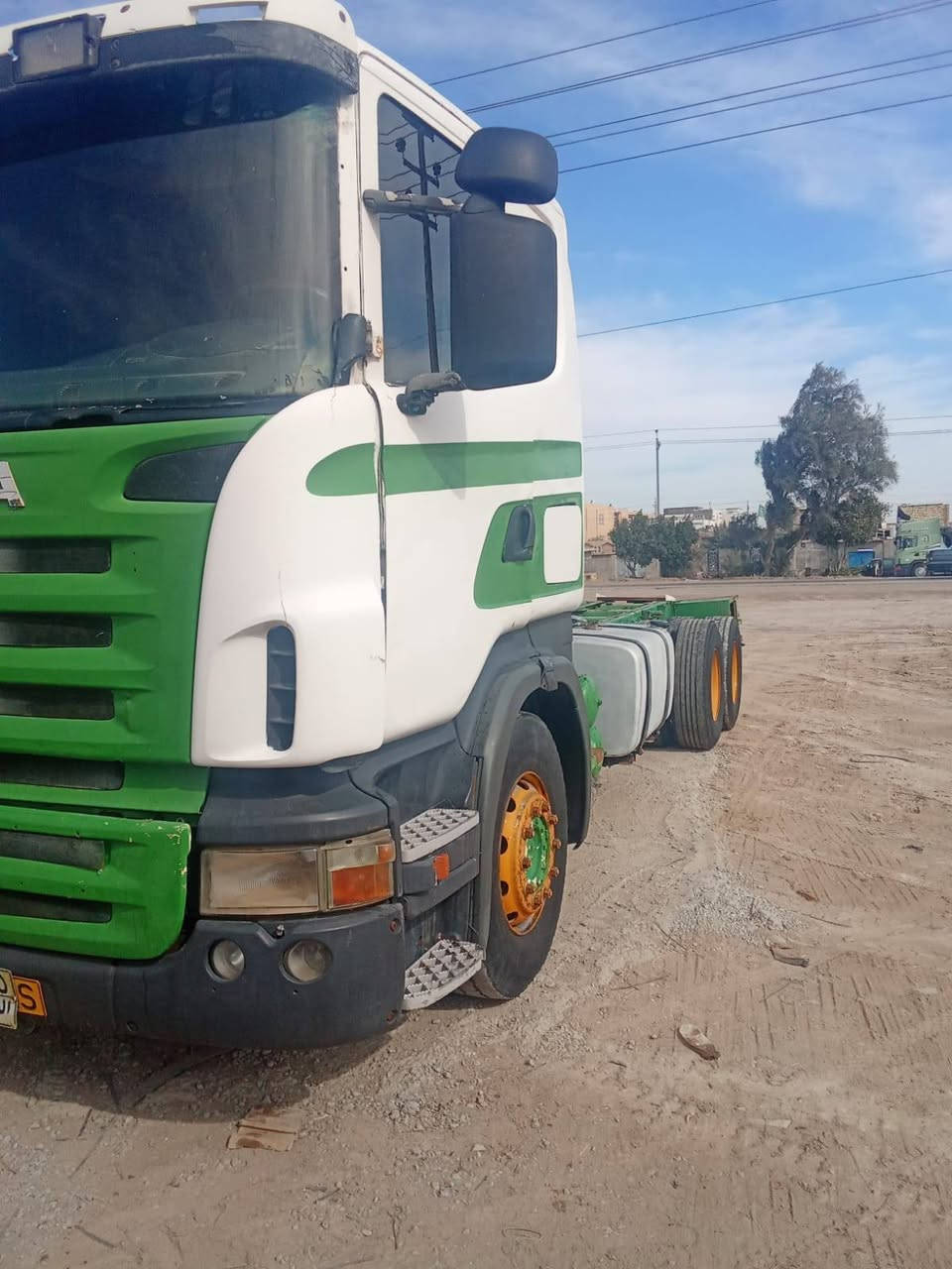 سلام عليكم سكانيا موديل2005 رقم اربيل سنويا منتهيه رقمها هل موجود سحال الخلفي دبلي شاصي بلادي  جوبلس اماي وخلفي  مكينه 500 لا بخار ولا تنقص كير 3/3.              تنكر ماء
سعر 148 وبيها مجال قليل الاستفسار اتصال على الرقم *********** رجاء مو شراي لا ينتصل
