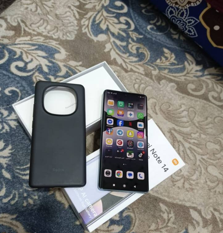 شاومي نوت 14 برو
ذاكره 512 
شاشه منحنيه
دبل سبيكر يدعم شحن سريع دبل خط 
مكاني نجف 
***********
