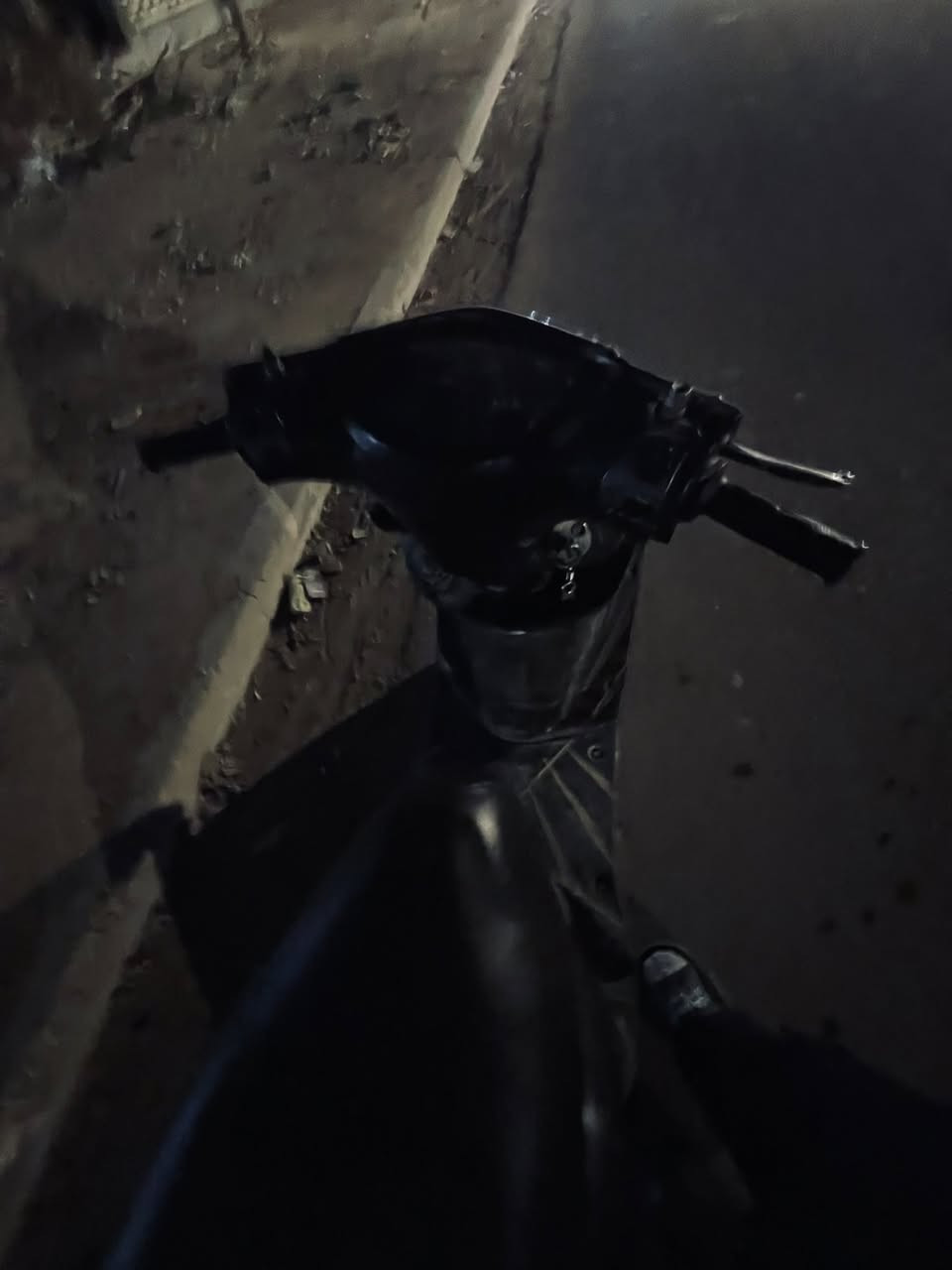 دراجه ثعلب للبيع
الدراجه نضيفه وبلادي  المكينه نضيفه 
السعر425 وبيها مجال بسيط حك الجيه او مراوس بماكس عدله 
عنوان بغداد حي الجامعه
الرقم ***********
