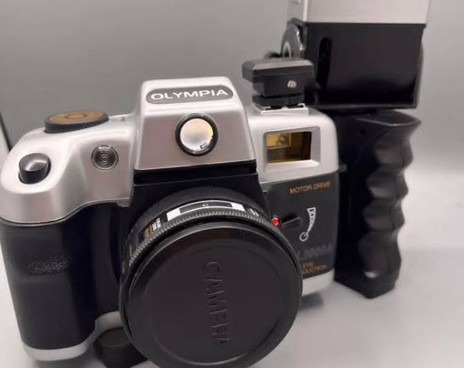 السلام عليكم كامرة للبيع تواصل الخاص مثل ما واضح بل صورة


**إذا كنت صاحب هذا الإعلان وتريد حذفه لأي سبب، رجاءا أرسل رسالة إلى الدعم الفني**