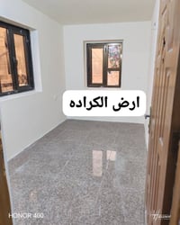 للايجار في السيديه غرفتين نوم وصاله ومطبخ طابق اول فوق الارضي 07707906...
