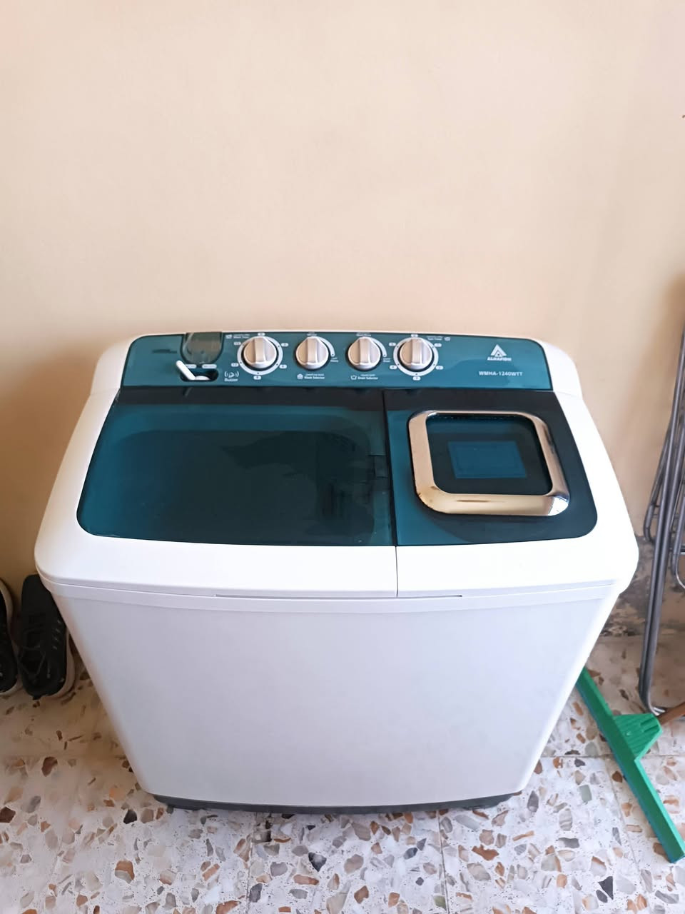 غساله للبيع مستعمله استخدام قليل نظيفه جدا مكاني الدغاره رقم الهاتف ‏‪0783 356 3164‬‏
