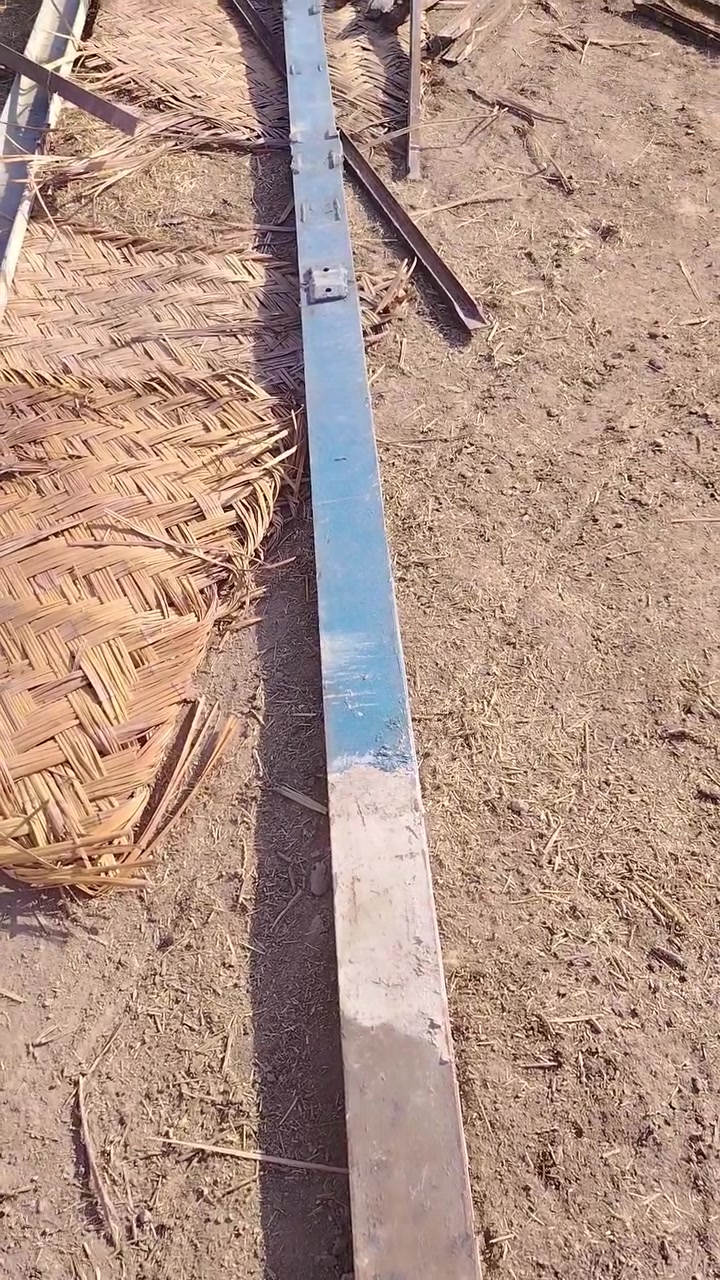 حديد جنل شيلمان طول ٤ متار مكان واسط ناحية الشحيميه ***********
