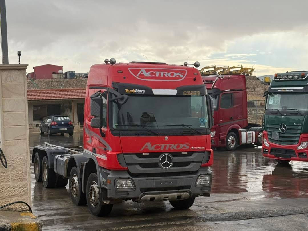 السلام عليكم
اكتروز للبيع موديل ٢٠١٣ مرقمه بصره 

***********
