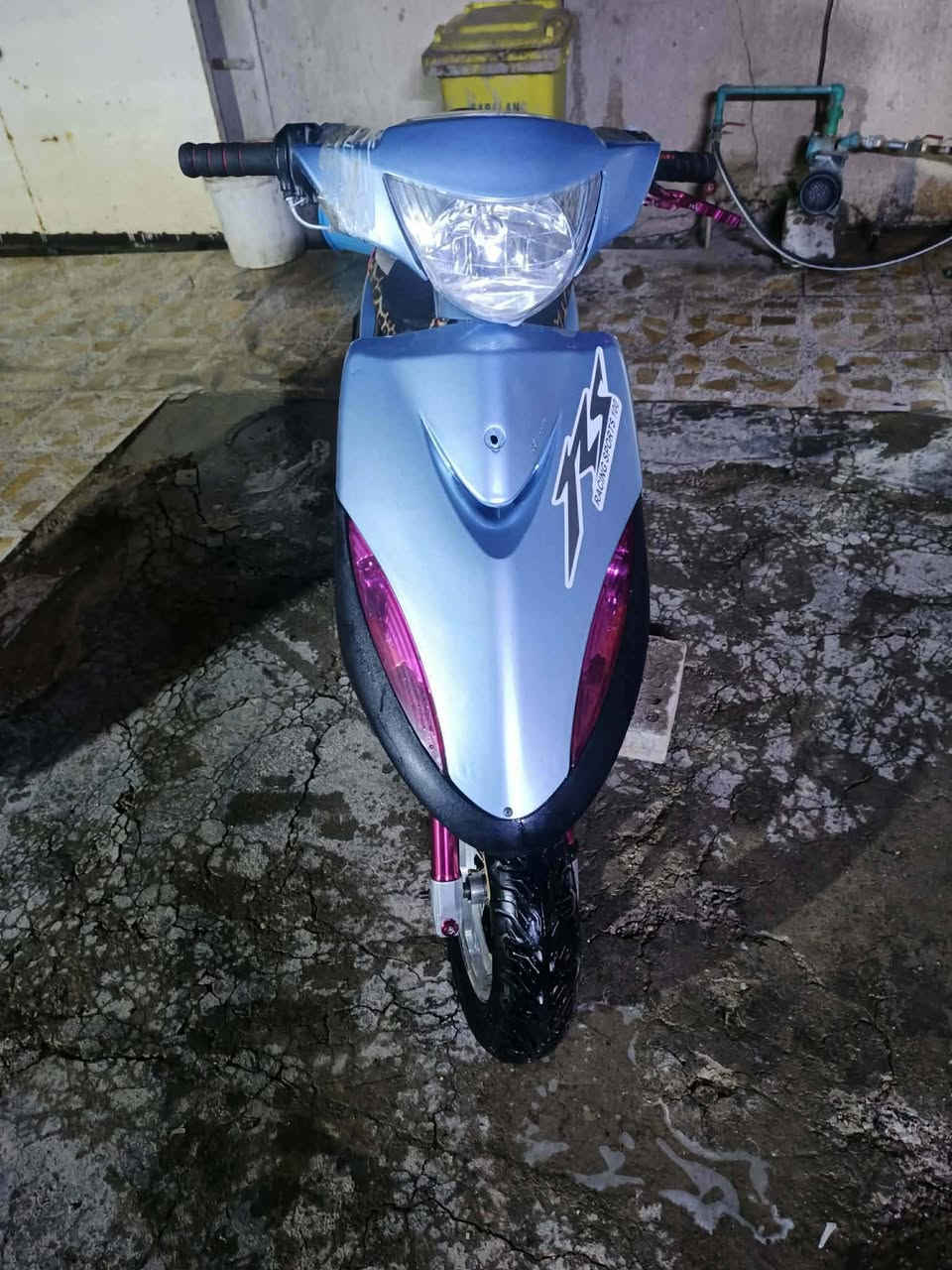 ماكس للبيع نكره سلف كهربايات شغاله بغداد النهروان رقم الهاتف ***********
