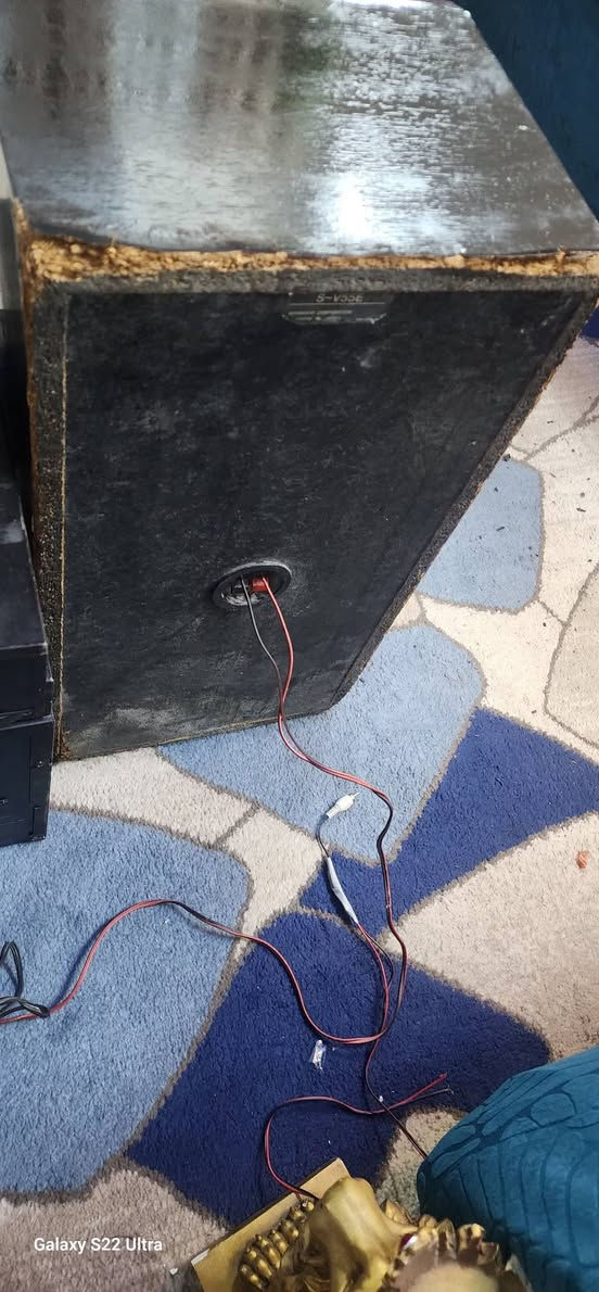 حط سعر معقول وبلعافية عليك
كامل شغال بس الداك والقرص مكطعة القوايش بسبب التخزين 
سبب البيع ماعندي مكان ماعرف تفاصيلة 
مكاني الدورة حي الصحة متوفر توصيل 
 *********** & ***********
