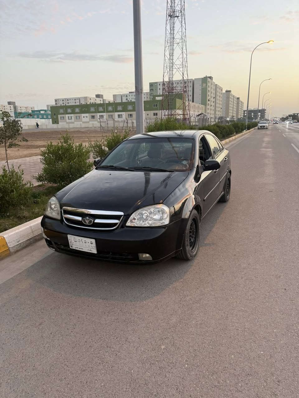 السلام عليكم سوزوكي فورنزا موديل 2006 لون اسود
السيارة عليها ادامة كاملة صدر امام خلف كلة جديد
كير مبدل قبل اسبوع 
محرك مبدل قبل شهر
يعني كير ومكينة وكهربائيات مكفولات
السيارة كلشي جديد بيها يعني تاخذها وتنسى العطل
عليها شاشة اندوريد كار بلي 
عليها ويل bbs 
زوج تاير جديد قبل ايام شادة
الكشر بي ملاحضات بسيطة
مكاني بغداد بسماية/***********
السعر ب55 وبيها مجال حگ الجية
