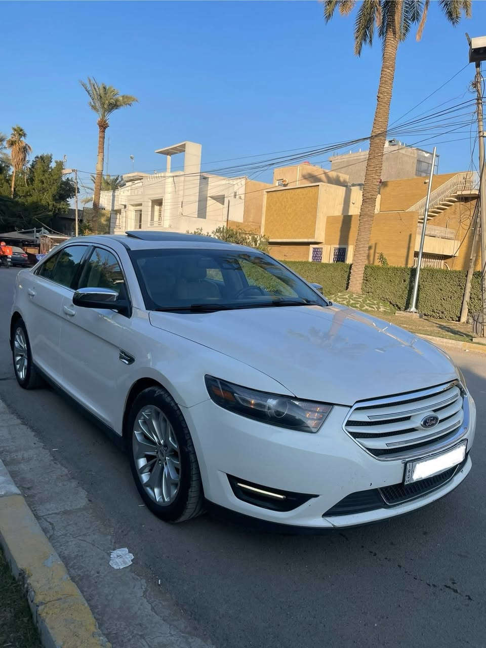 سلام عليكم
فورد تورس-2018 لمتدد فول 1/1

رقم سليمانيه جديد
بصمة تشغيل
دبل بصمه 
بصمة ابواب 
فتحة  
بردات خلفيه 
كشن خزن ميموري 
كشنات جلد كهرباء 
داخل صاج 
تدفئه ستيرن 
تدفئة تبريد امامي + تدفئة خلفي 
داخل دشبول 7 الوان 
سستم صوت  سوني
لايت لد امامي زنون اصلي 
تحكم ستيرن + بريك + بانزين كهرباء 
رادار امامي+خلفي 360درجة+رادار مري 
السياره ماشيه 89 الف ميل 
حادثها بسيط موضح بالصور 

السعر 154  ورقه 💵 وبيها مجال  بسيط
(الي يتصل يقرا التفاصيل واني حاظر )
للاستفسار ***********
