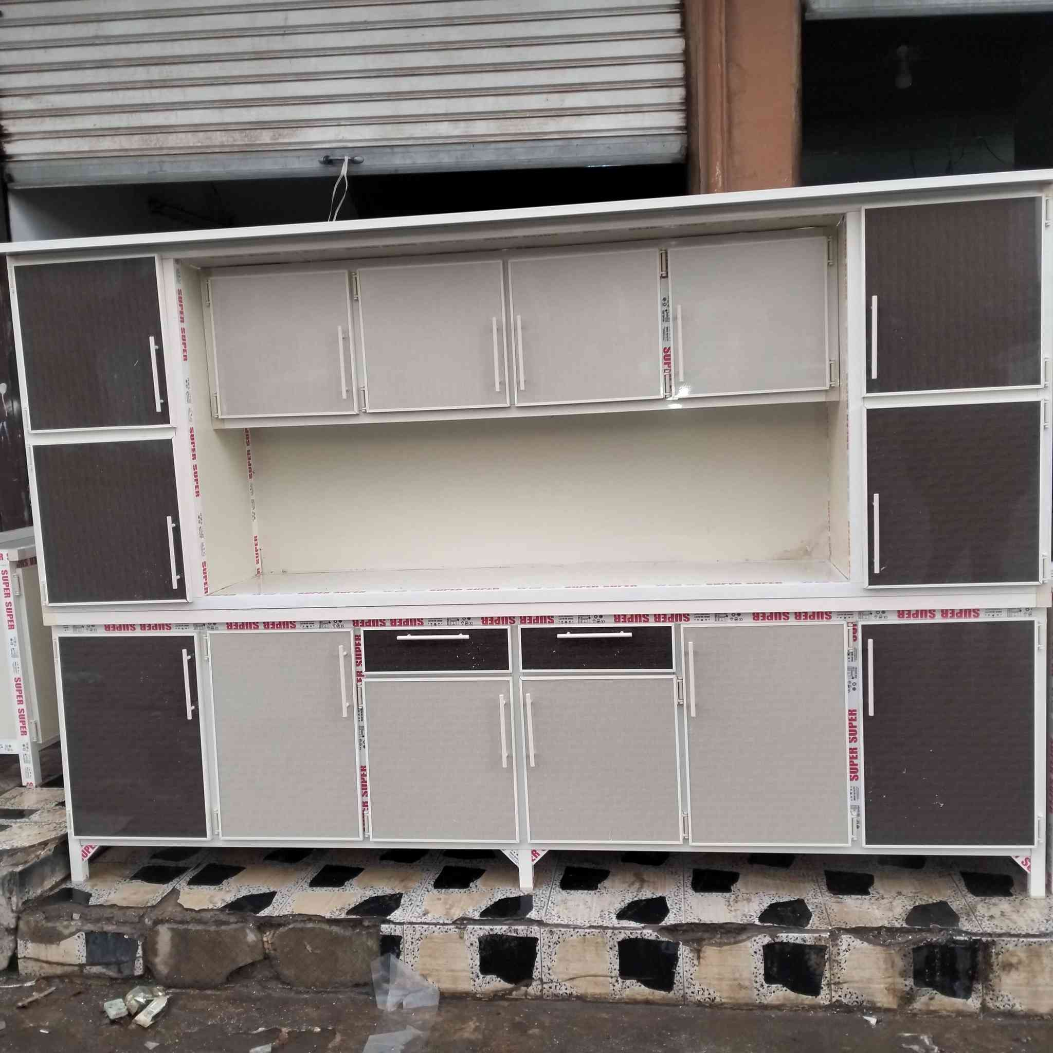 السلام عليكم
كاونتر قياس 3امتار سنك متر ونص
شغل درجه اولى وكلو دبل روط سعر700ويا اتوصيل للبيت ***********
***********ويرهم مراوس
