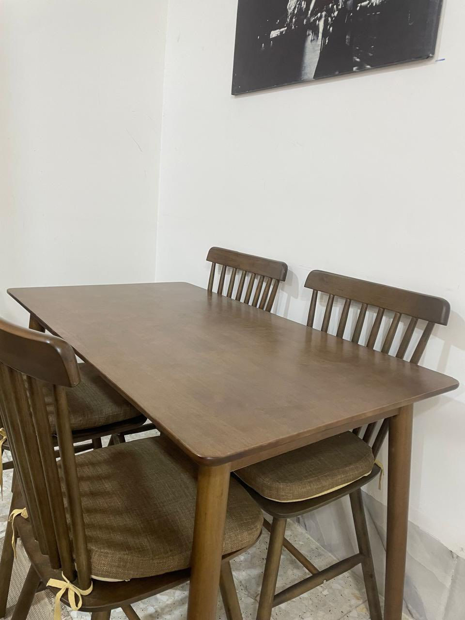 ميز طعام غير مستعمل جديد سعره 450 وبي مجال للشراي السبب انتقال إلى مكان آخر


**إذا كنت صاحب هذا الإعلان وتريد حذفه لأي سبب، رجاءا أرسل رسالة إلى الدعم الفني**