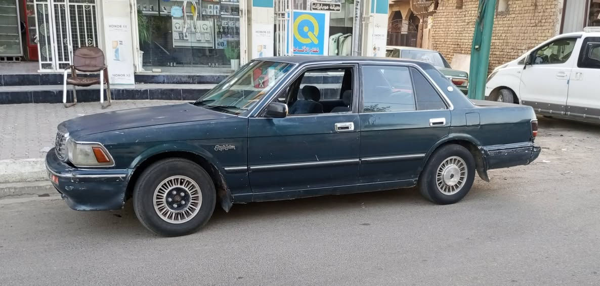 سيدان موديل 89 يسره بلادي
مكينه ثنين ونص مكينه وكير مكفولاات 
سياره حلوه 
رقم نكليزي شرط التحويل 
سنويه جديده 
السعر 29 ورقه
واسط الصويره 
***********
