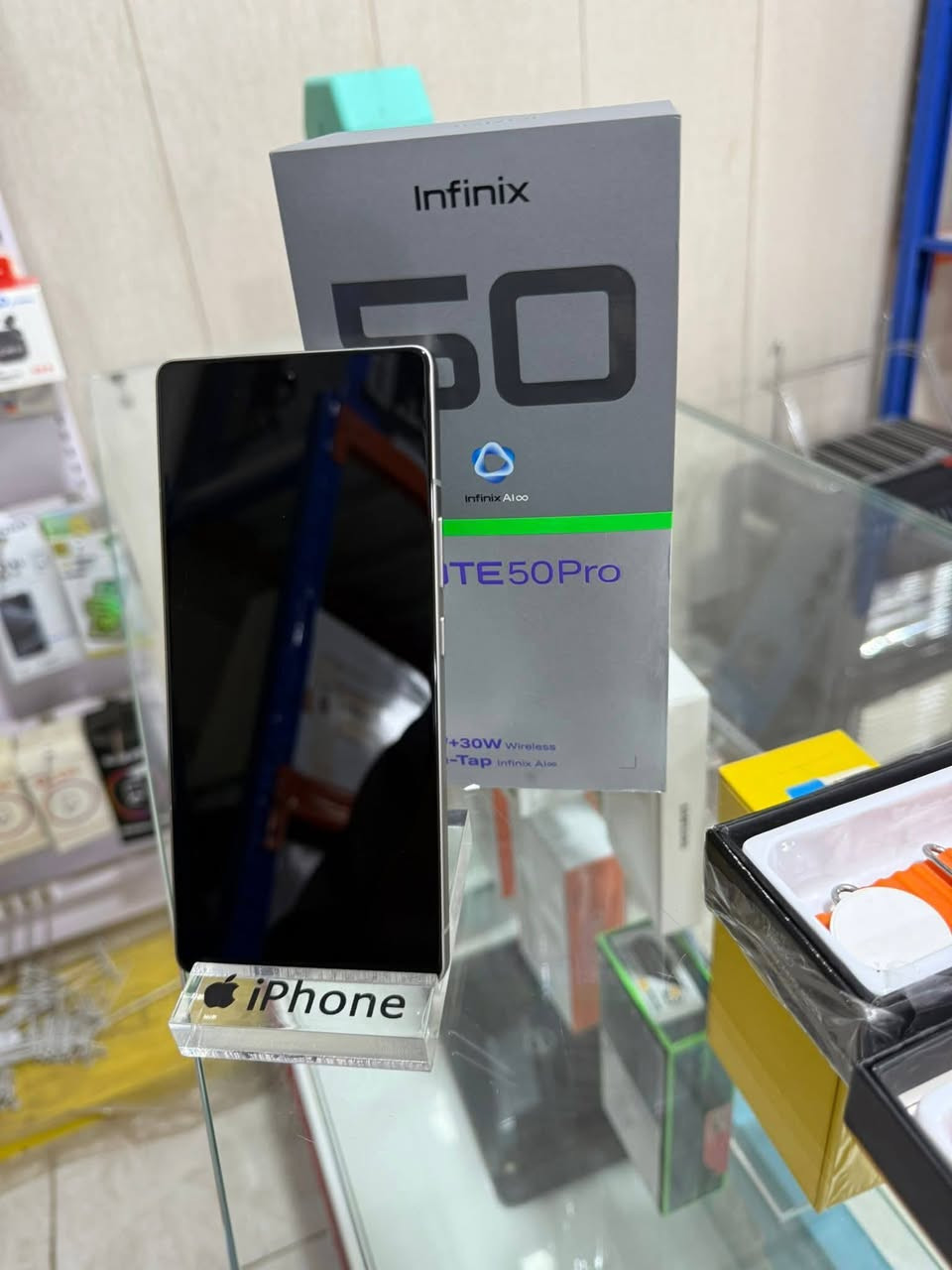 📱 للبيع موبايل Infinix Note 50 Pro
انفنكس نوت ٥٠ برو 

المواصفات:

• الذاكرة: 256GB

• الرام: 12GB+12GB يعني 24 كيكا

• البطارية: 5400mAh

• المعالج: Helio G100

• ضد الماء 

• الجهاز نظيف مستخدم شهر كامل ملحقات يدعم شحن لاسلكي ماك سيف

٠ يشغل لعبة بوبجي 60 دقه 90 فريم 

📦 ويه الكارتون والشاحن  

💰 السعر 275 أو مراوس بايفون

للتواصل خاص


**إذا كنت صاحب هذا الإعلان وتريد حذفه لأي سبب، رجاءا أرسل رسالة إلى الدعم الفني**