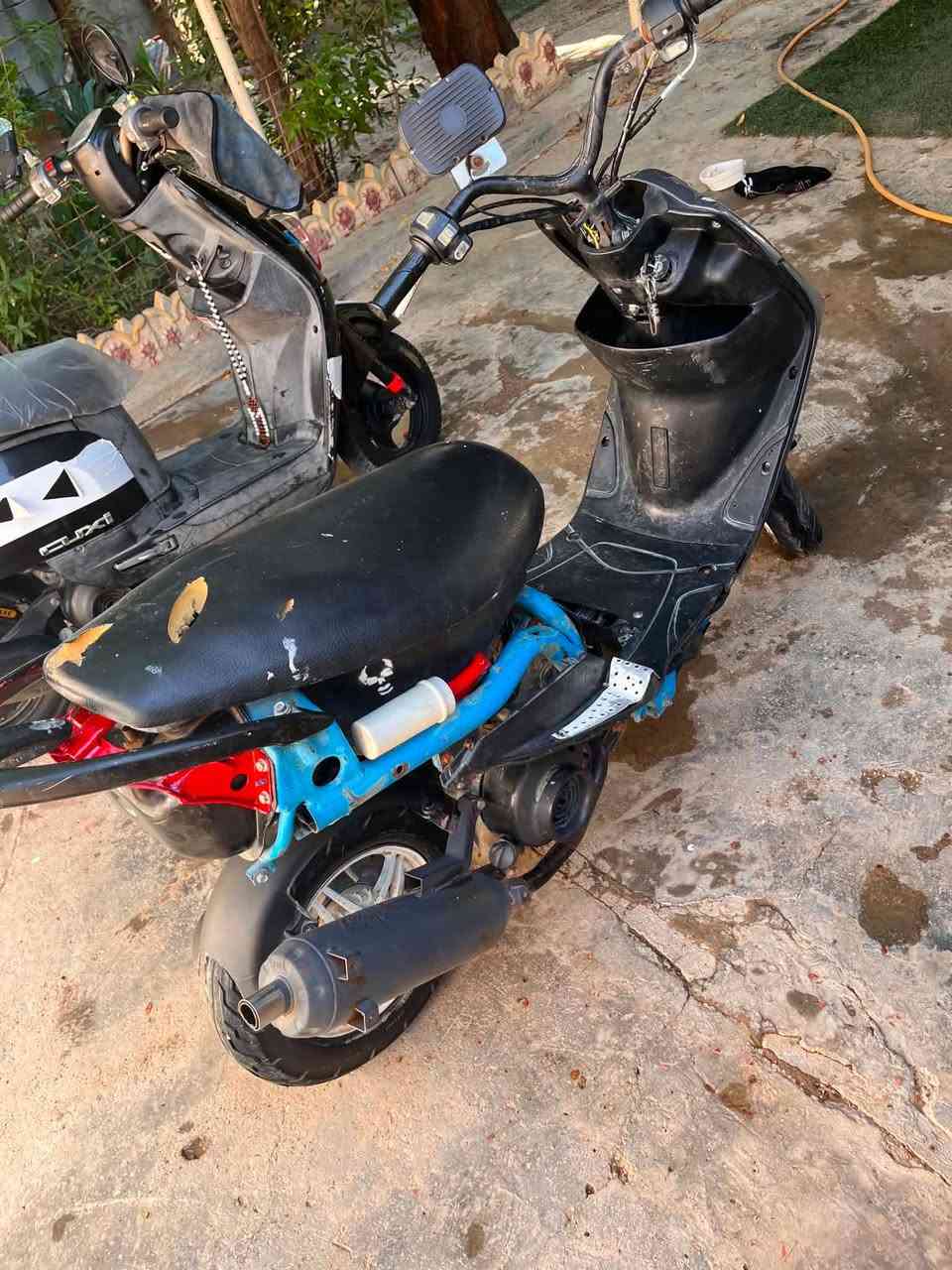 ماكس عدله للبيع. 55رياضي شغاله سلف وهند.  مكينه إلا بطناش وتعليك دراجه خير من الله ديالى بعقوبة تحرير سعر 300وبيها مجال بسيط ***********
