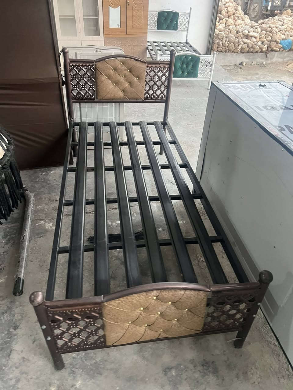 متوفر الان في معرض السلطان2
كاونتر كافة القياسات 
العنوان شارع المثلث ب القرب من سيراميك القطبي مقابل حدادة حسام العزي 
***********
***********
