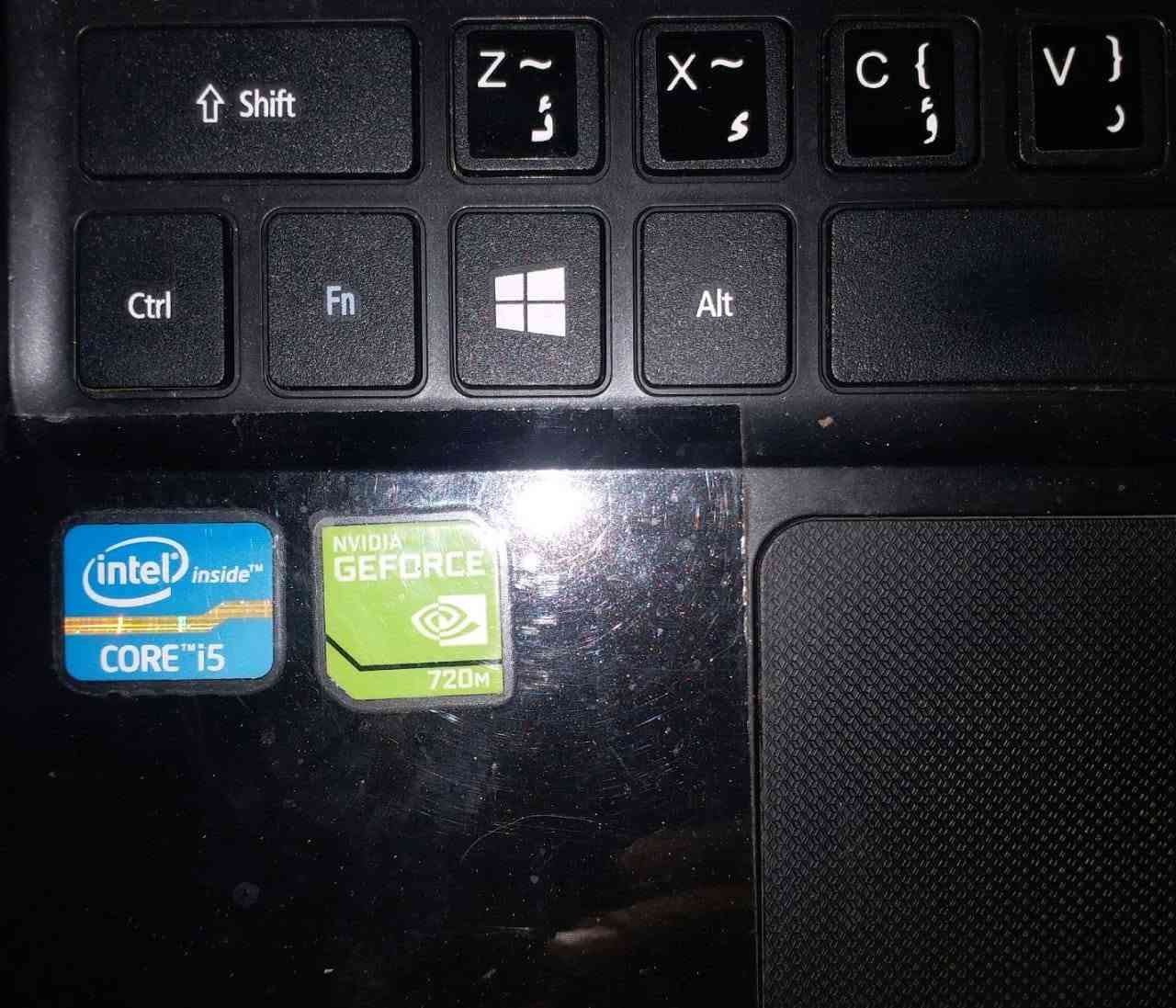 لابتوب ACER
المعالج cor i 5 
المواصفات بالصورة ..
*بدون هارد
* بعض المفاتيح لا تعمل 
*الباقي شغال كامل


**إذا كنت صاحب هذا الإعلان وتريد حذفه لأي سبب، رجاءا أرسل رسالة إلى الدعم الفني**