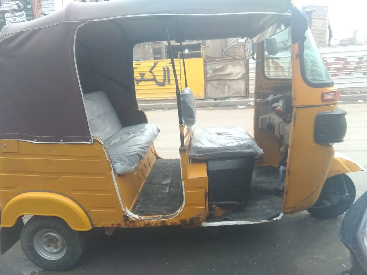 السلام عليكم تكتك موديل ٢٠ مرقم  كفالة من الصبغ الكشر كفالة مكينه لاتنقيص ولا تبخير تكتك جاهزة للشارع  مكاني الشعب سعر ٦. اوميه وبيهة مجال رقمي  ***********
