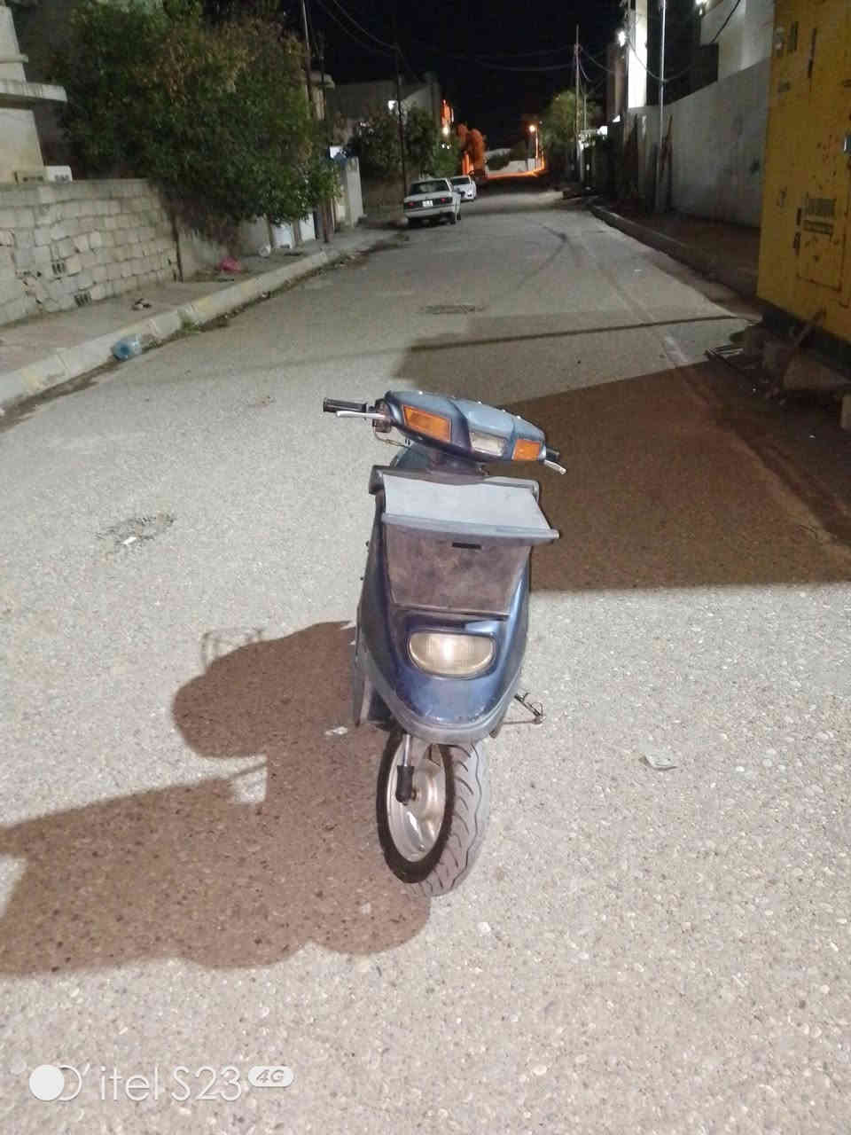 السلام عليكم للبيع دراجه ناريه ياماها العنوان كركوك السعر 150 وبيها مجال استفسار ع رقم ***********واتساب
