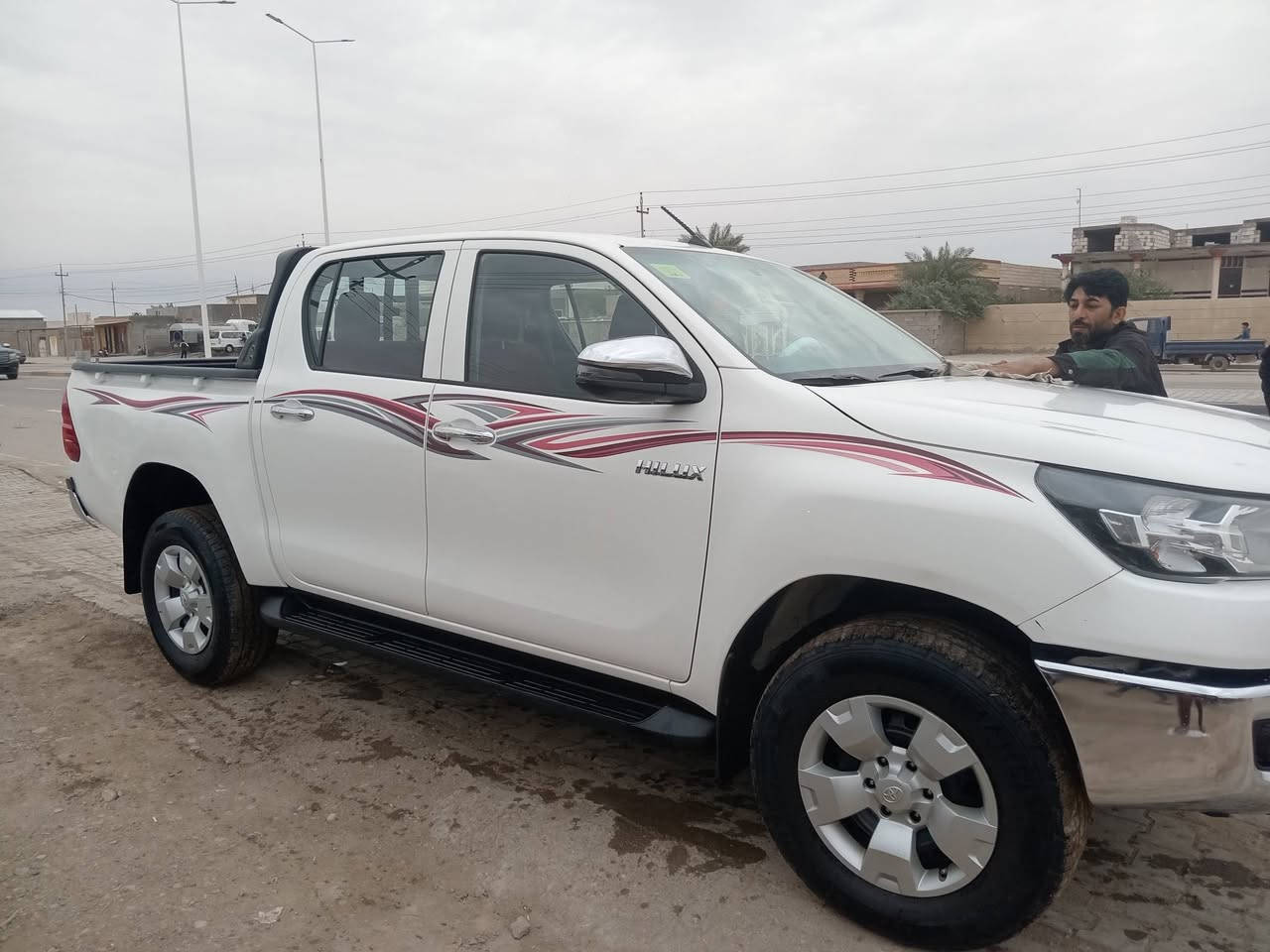 السلام عليكم سياره للبيع فور ويل كاز موديل 2022 مكفوله كفاله عامه رقم اربيل مكان السياره البصرة الدير رقم الهاتف *********** الشراي يتصل
