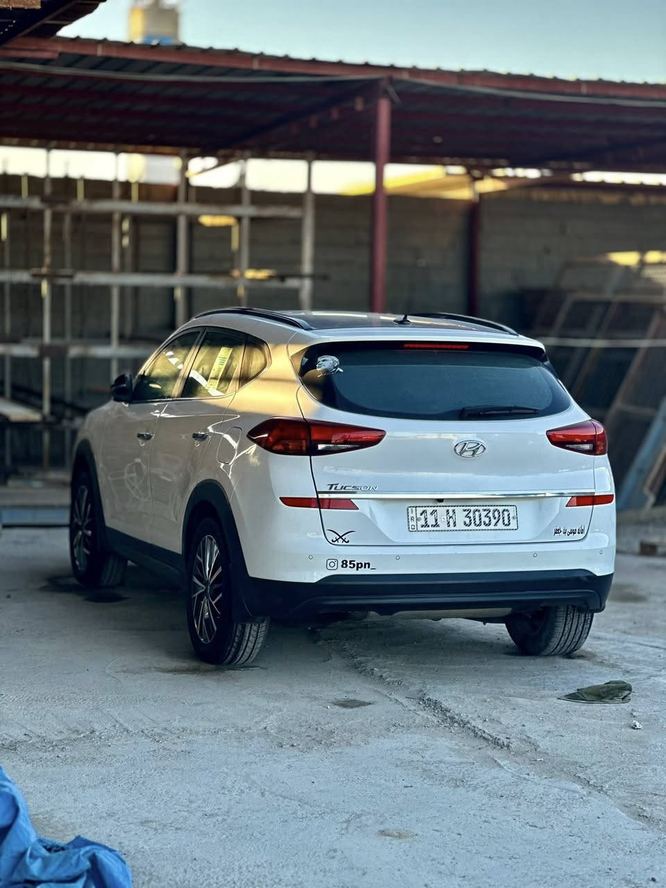 السلام عليكم توسان 2019
خليجي         ( ملاحظة مكفوله ماعده بارد بسيط بل باب )

رقم بغداد انكليزي

 مواصفاتها معروفه

كشنات كهربائي 

مري شفط 

 بنوراما 

اشاير بالمري 

كامرة 

حساس خلفي 

تبريد قطعتين 

تحكمات ستيرن ٣ وظعيات للقيادة

هند بريك بالرجل

بصمة تشغيل وابواب  

المكان كربلاء الحسينية 

رقم تلفون ***********
