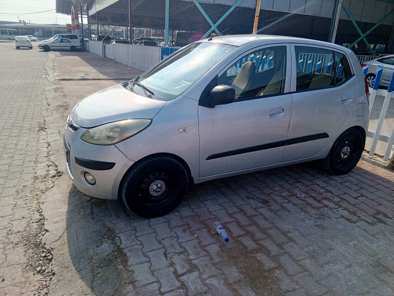 للبيع مكفوله موديل 2009 السيارة جديده السعر اتصل على رقم *********** السيارة بسمي مجدده إل 2031
