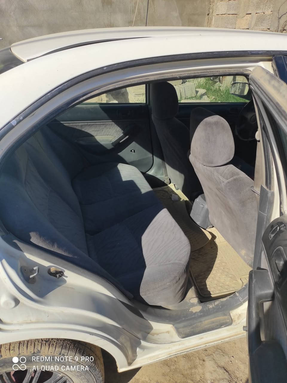 سياره هوندا سيفي ٢٠٠١ للبيع سنويه باسمي لتفاصيل اكثر 
***********
