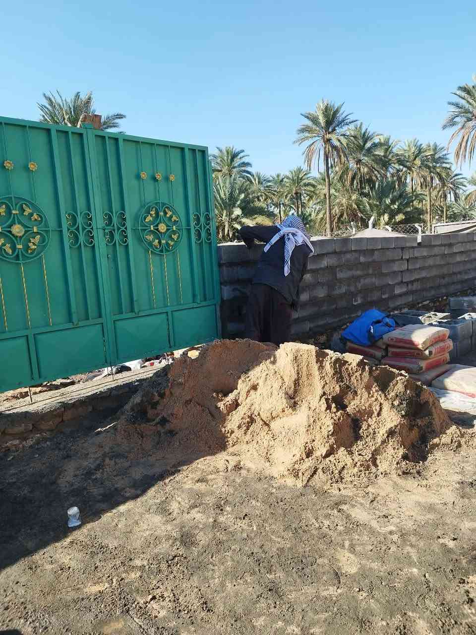 شغل حسب الطلب  شغل اليوم  حجر بلوك  يومية مقطوعة بالخدمة  للأتصال على الرقم ***********  او مراسلة الصفحه  واتساب ***********
