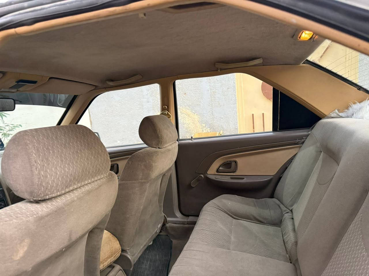 السلام عليكم 
بيجو أكد مديل ٢٠١٦ ماشيه ١٨٦ الف 
بيه جاملغ مبدل و بنيد شبر بارد  
محرك كير  مشط حداديه تبريد كله سليم 
سنويه ساقطه وبيه (منضومه غاز من الشركه بس فاصله حاليا ) 
السياره بيه نواقص كلش كلش  بسيطه 
السعر ٤٢ وبيه مجال  قليل مكاني النجف 
تواصل( *********** واتساب فقط)
