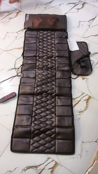 جهاز تدليك • تدليك الجسم