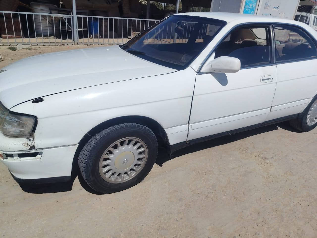 بطه كراون موديل 91 متصل  بس الجنطه مكصوصه رقم واسط بأسم خالي  سياره حلوه ونضيفه السعر خاص ***********

